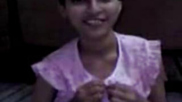 MILF চুদাচুদি দেখাও with small buttocks sucks and takes stepon's cock in pussy